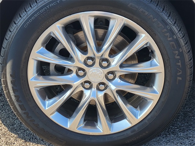 2018 Buick Enclave Essence photo 11