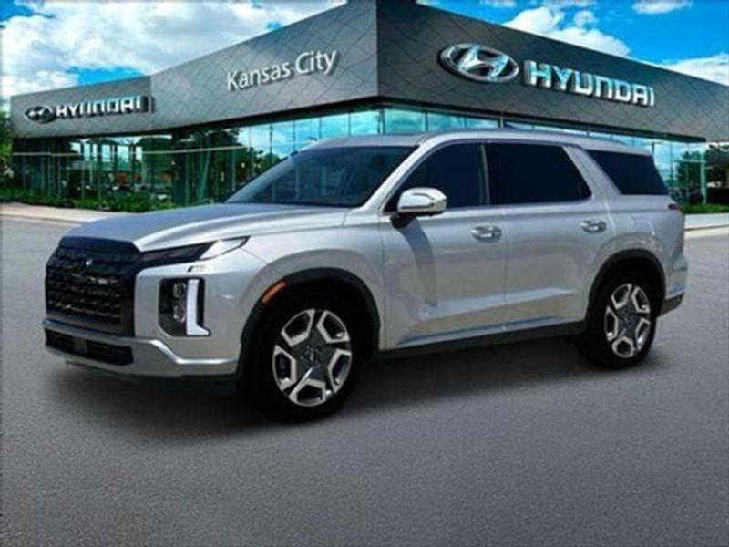 Certified 2025 Hyundai Palisade Limited with VIN KM8R5DGE0SU821477 for sale in Kansas City