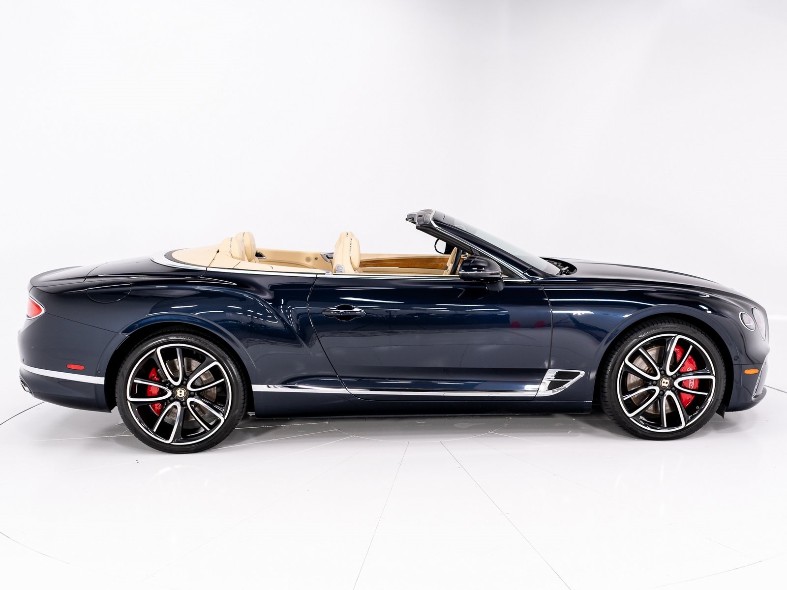 2020 Bentley Continental GT V8 photo 15