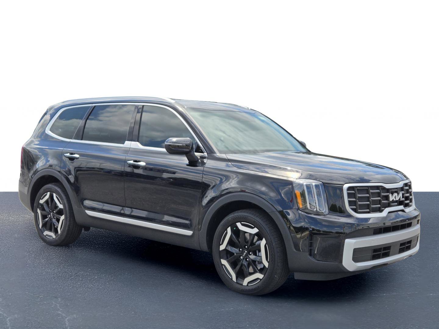 2025 Kia Telluride S photo 4
