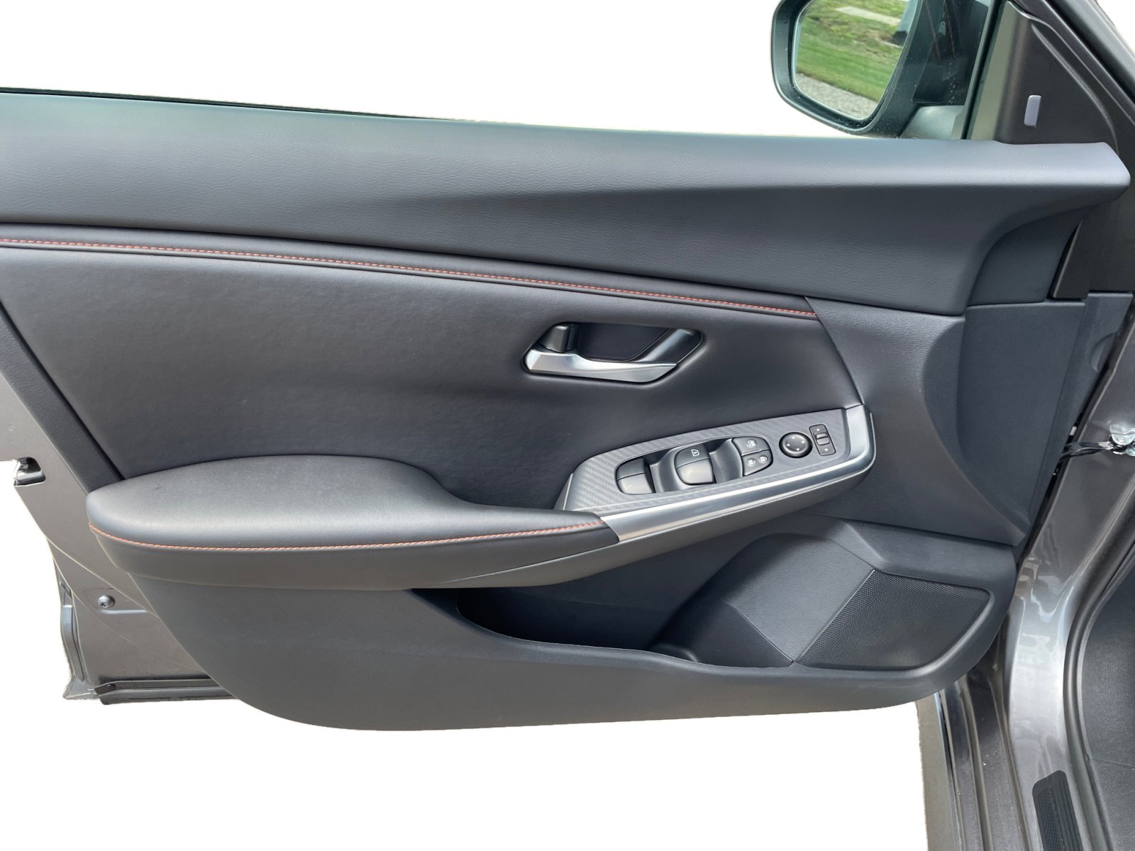 2024 Nissan Sentra SR photo 20