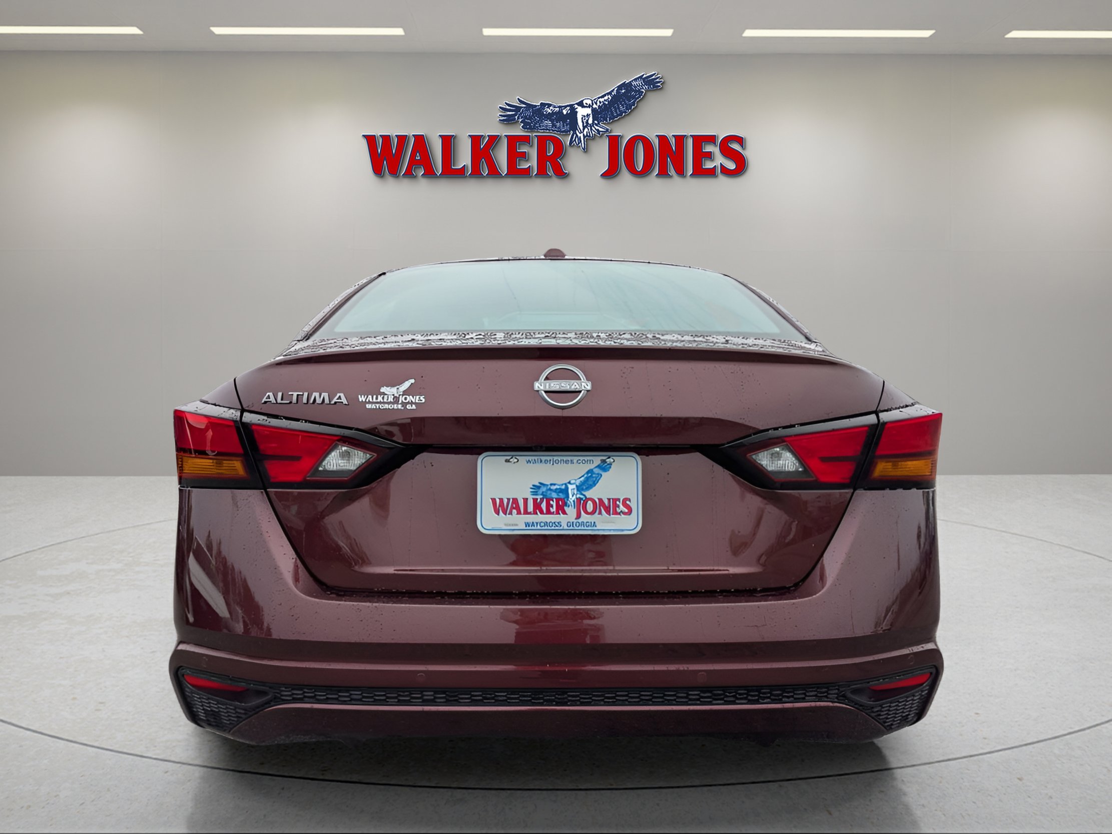 2025 Nissan Altima SV photo 4