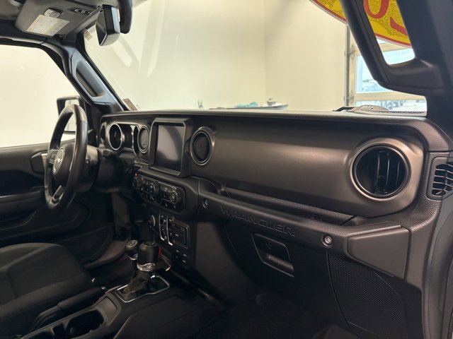 2022 Jeep Wrangler Unlimited Willys photo 30