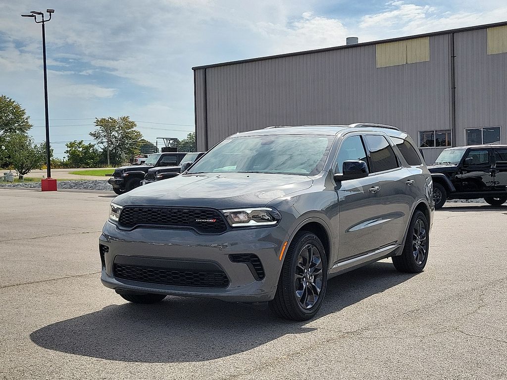 2026 Dodge Durango GT photo 2