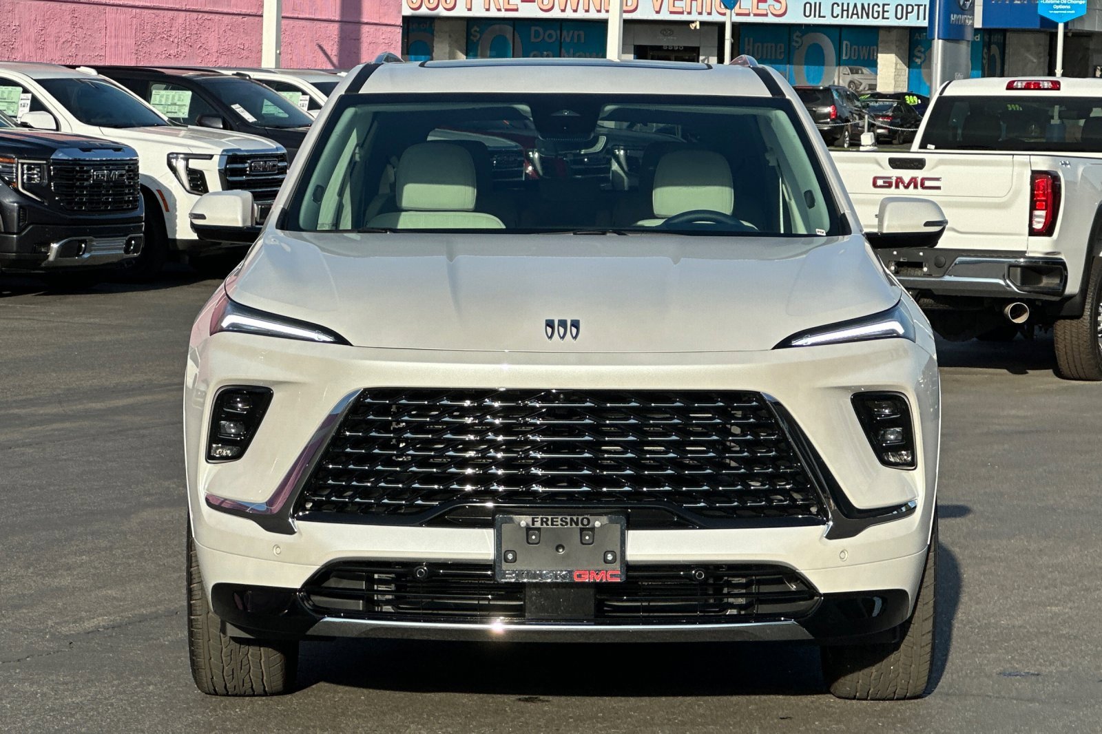 2025 Buick Enclave Avenir photo 9