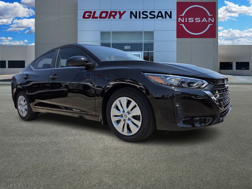 2025 Nissan Sentra S's photo