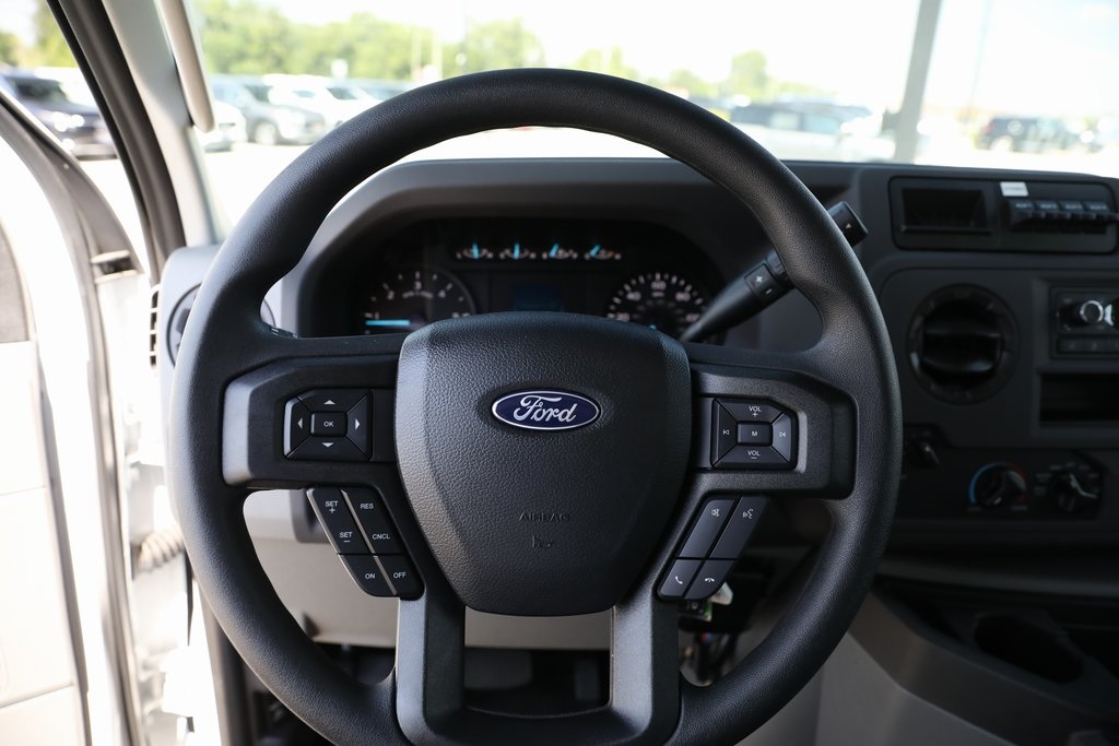 2025 Ford E-350 Base photo 31