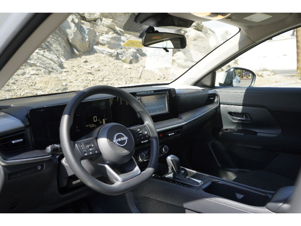 2025 Nissan Kicks S photo 15