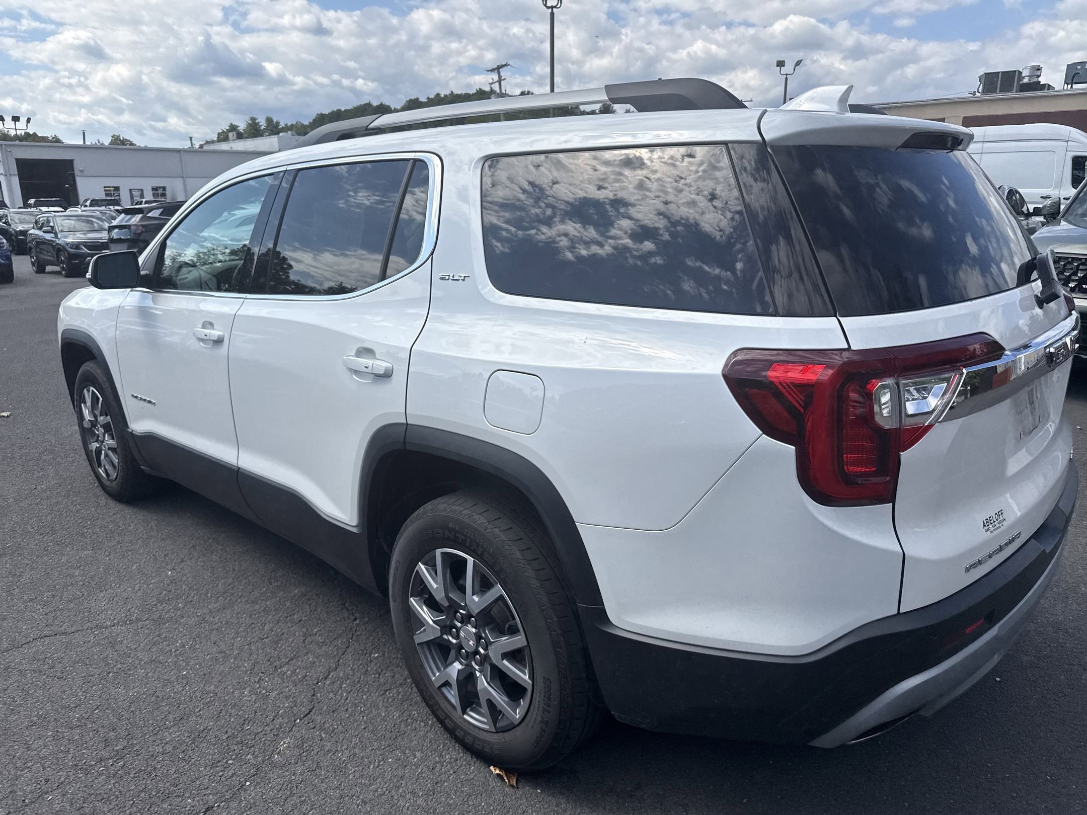 2023 Gmc Acadia SLT photo 8