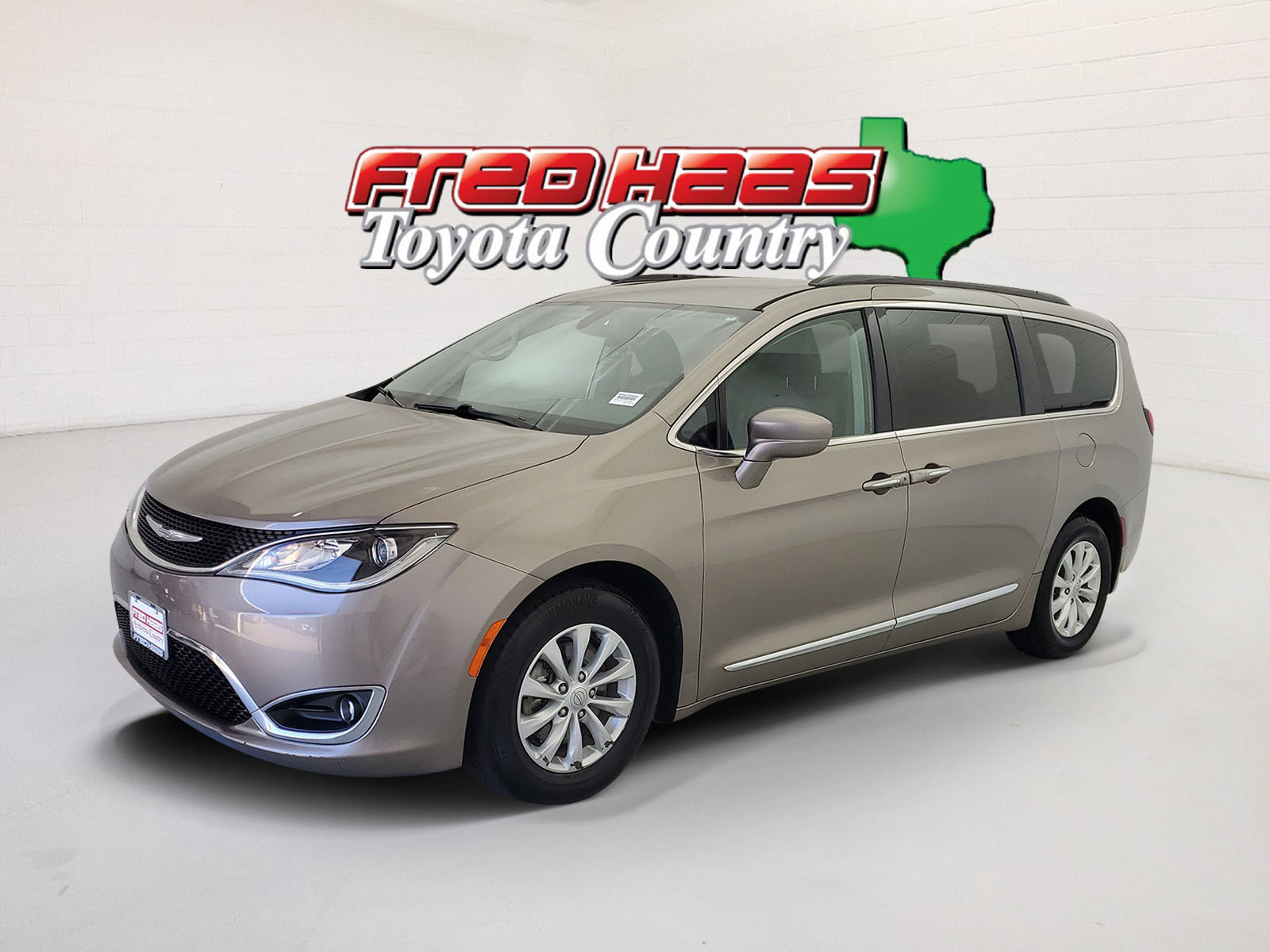 2017 Chrysler Pacifica Touring-L