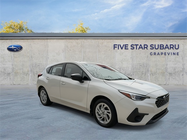 2025 Subaru Impreza Base photo 2