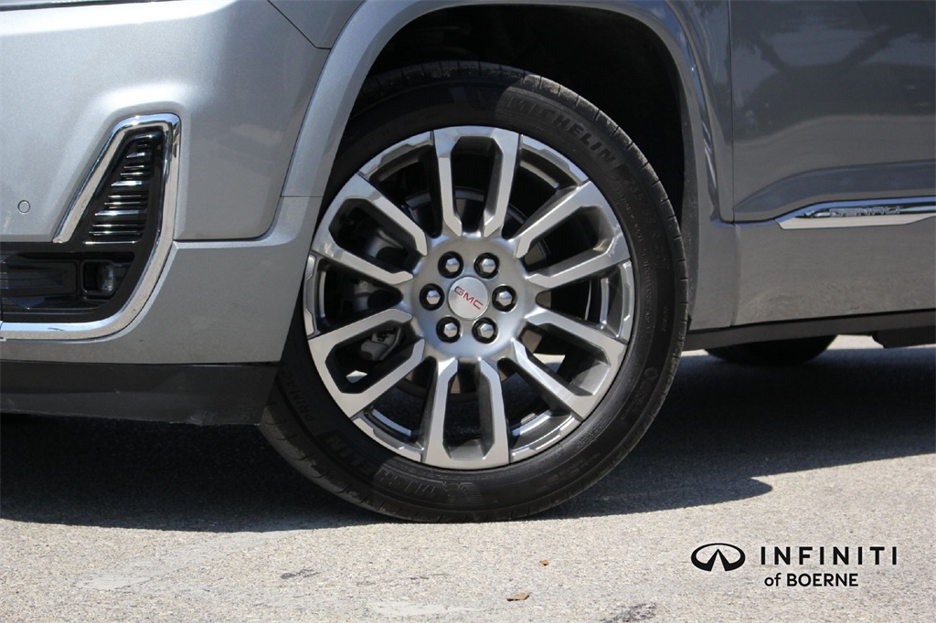 2023 Gmc Acadia Denali photo 3