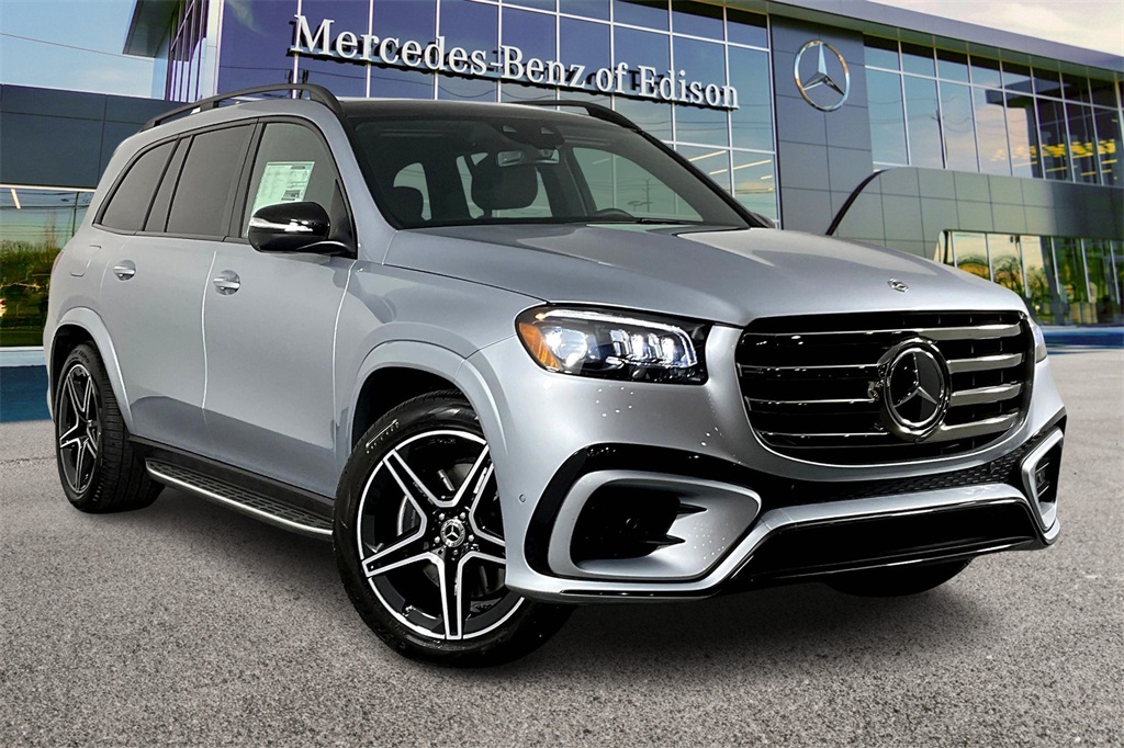2025 Mercedes-Benz GLS Base's photo
