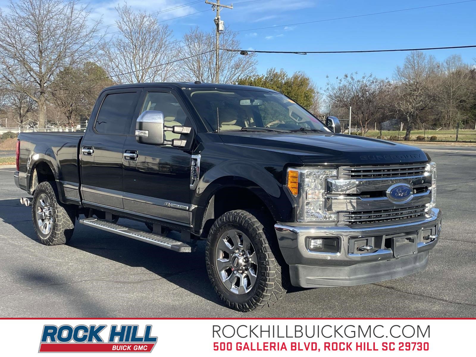 2017 Ford F-250 Super Duty Lariat's photo
