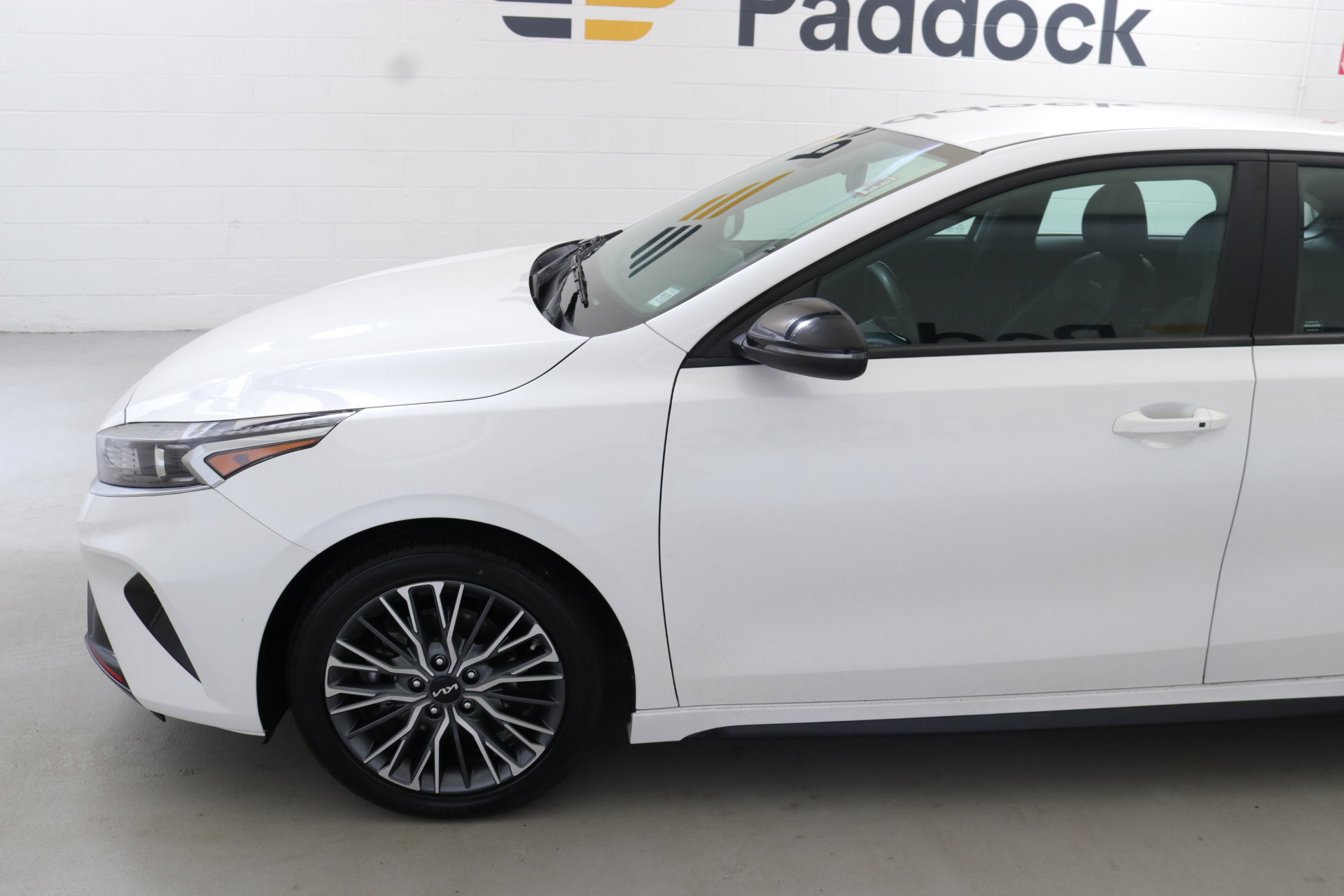 2023 Kia Forte GT-Line photo 4