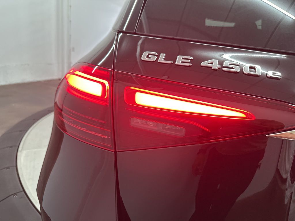 2026 Mercedes Benz GLE 450e 4MATIC photo 24