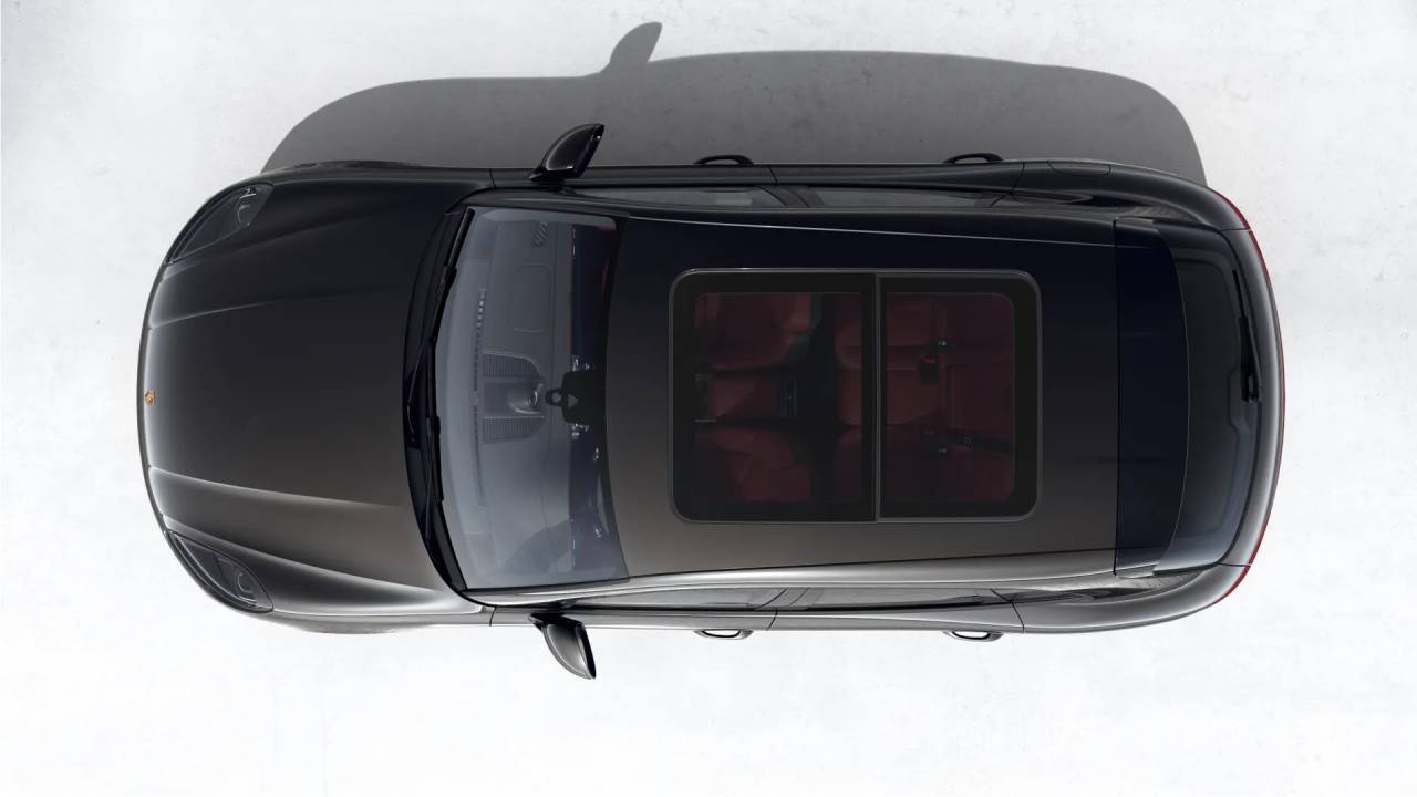 2026 Porsche Macan T photo 4
