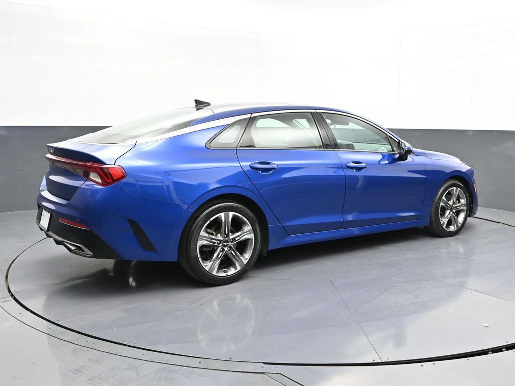 2022 Kia K5 EX photo 3