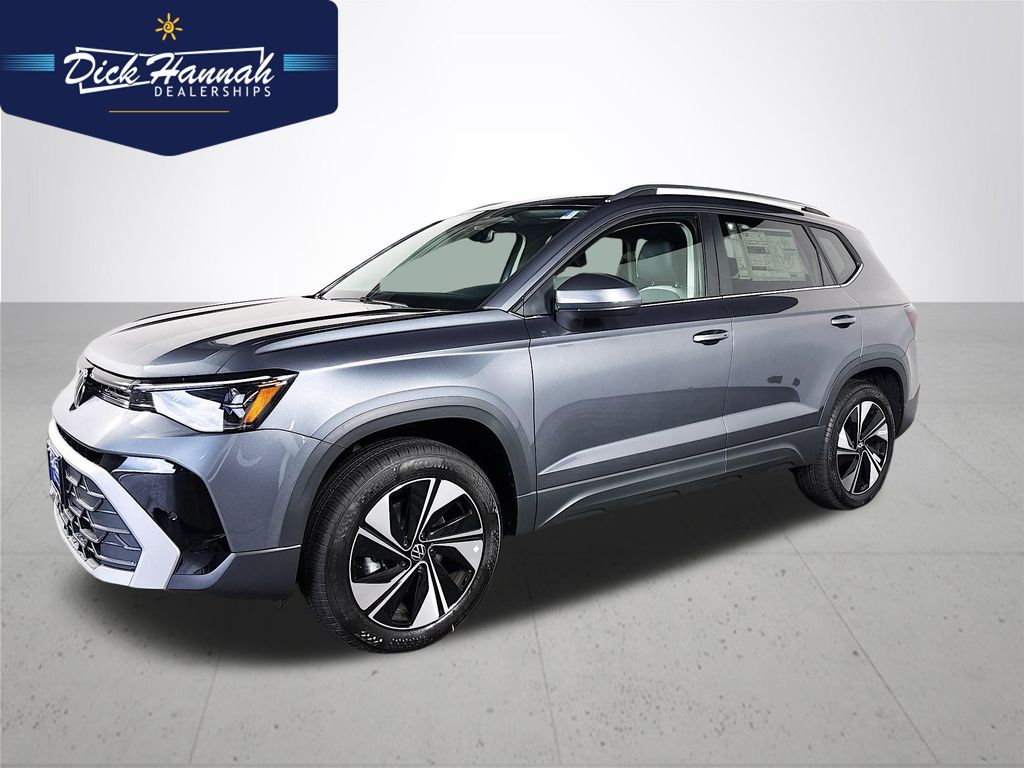 2025 Volkswagen Taos SE's photo