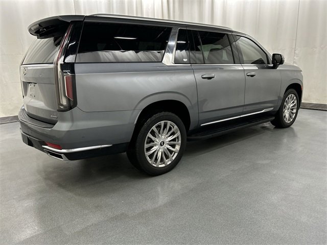 2021 Cadillac Escalade ESV Premium Luxury photo 2
