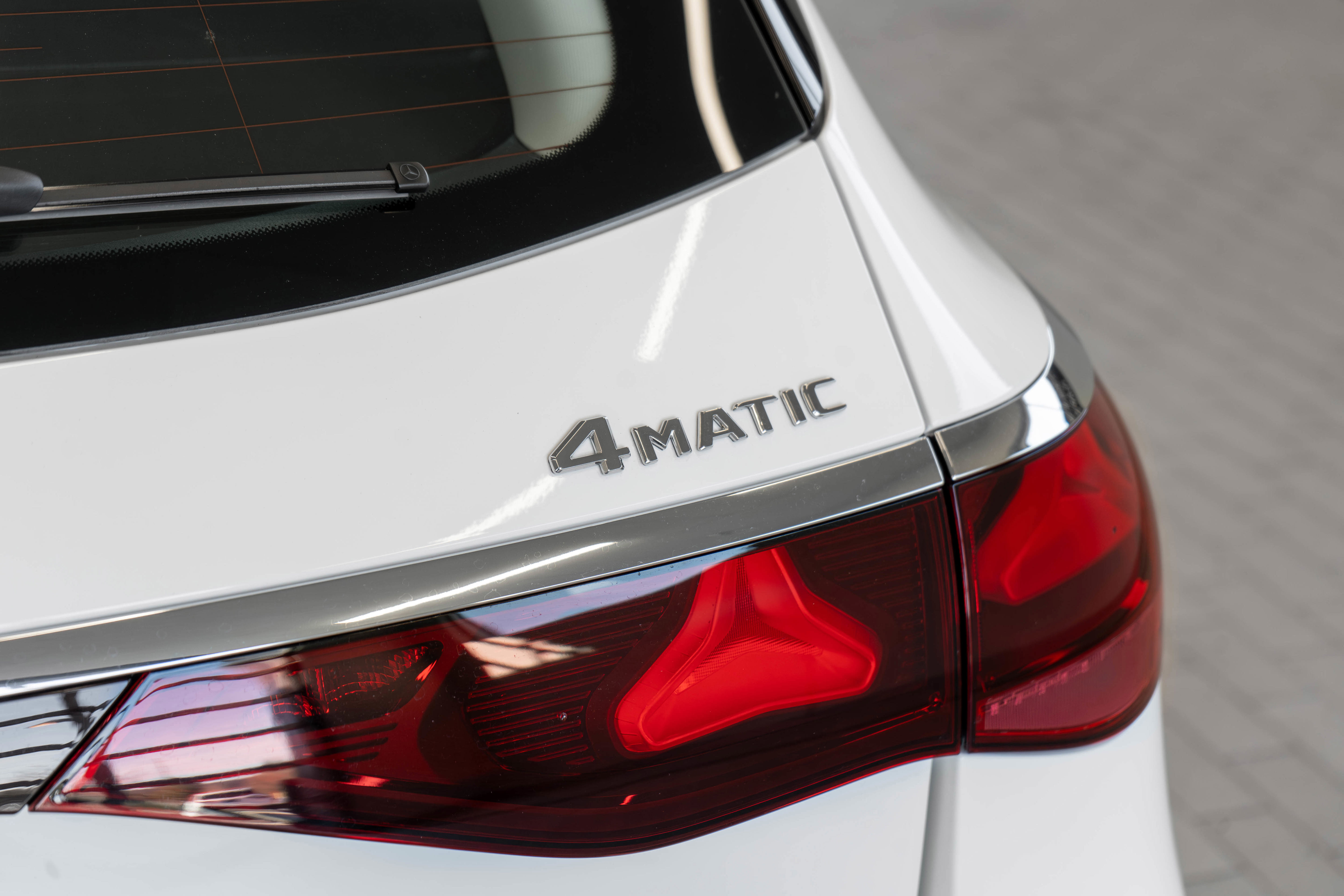 2025 Mercedes Benz E 450 4MATIC All-Terrain Wagon photo 2