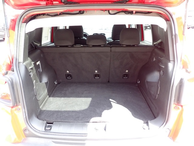 2023 Jeep Renegade Latitude Upland photo 4