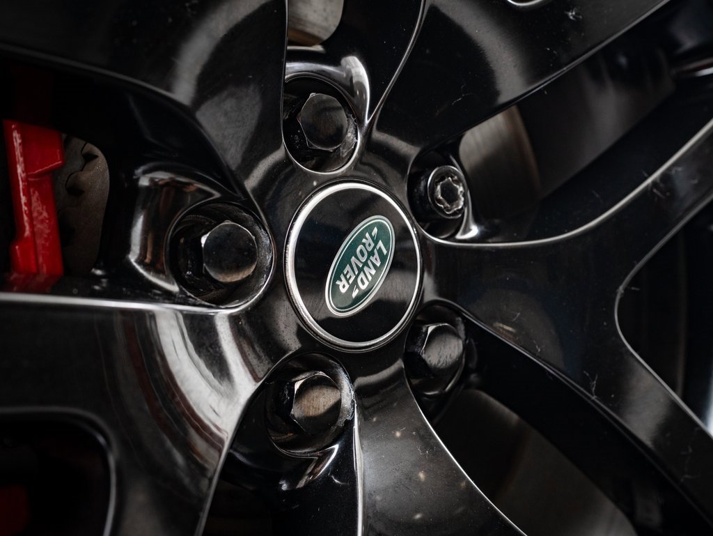 2022 Land Rover Range Rover Evoque SE photo 8