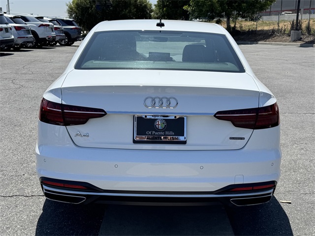 2023 Audi A4 45 S line Premium Plus photo 5