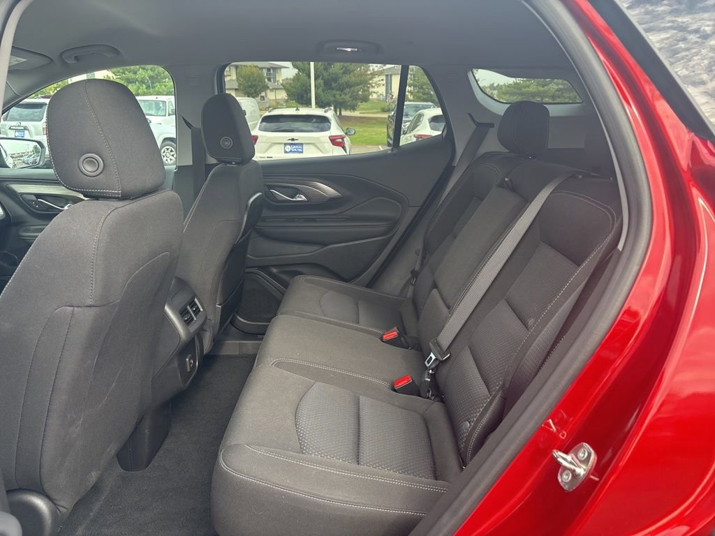 2024 Gmc Terrain SLE photo 13