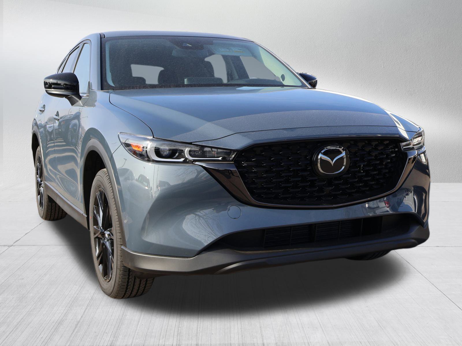 2025 Mazda CX-5 S Carbon Edition's photo