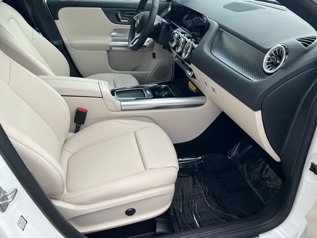 2025 Mercedes Benz GLA 250 4MATIC photo 24