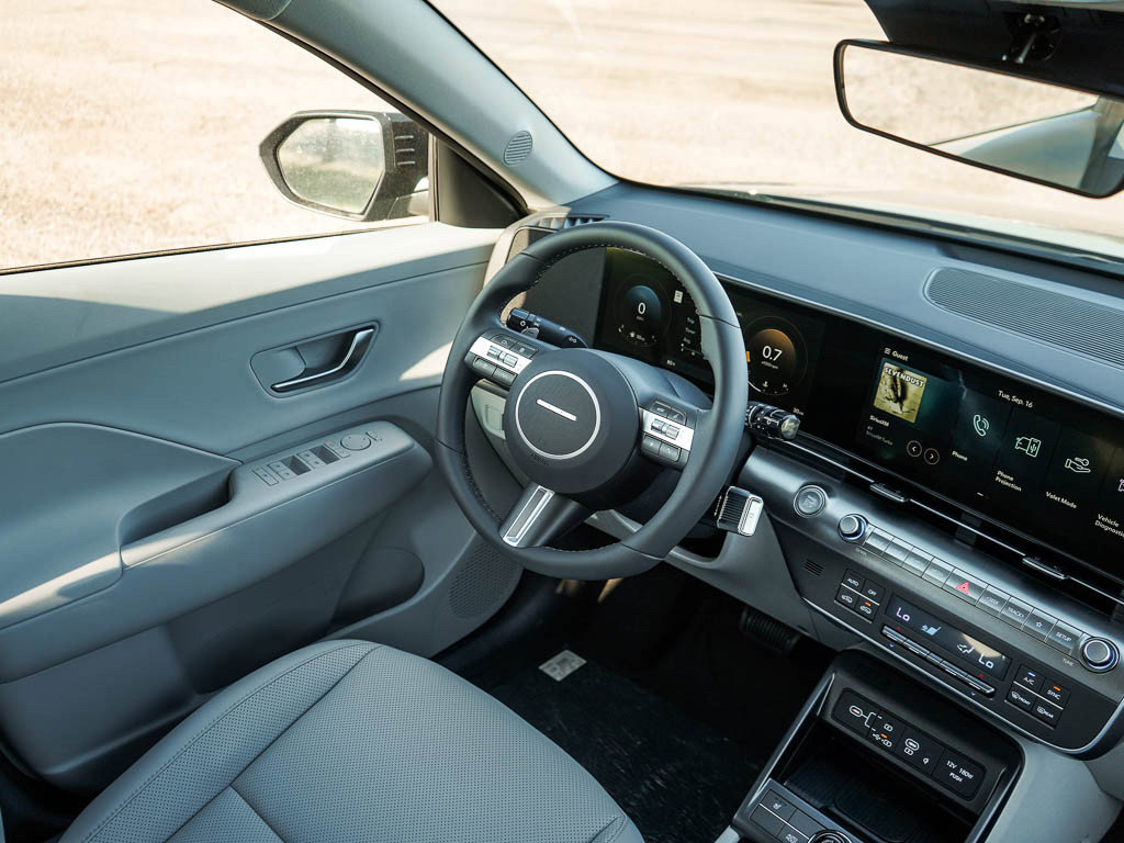 2026 Hyundai Kona SEL photo 11