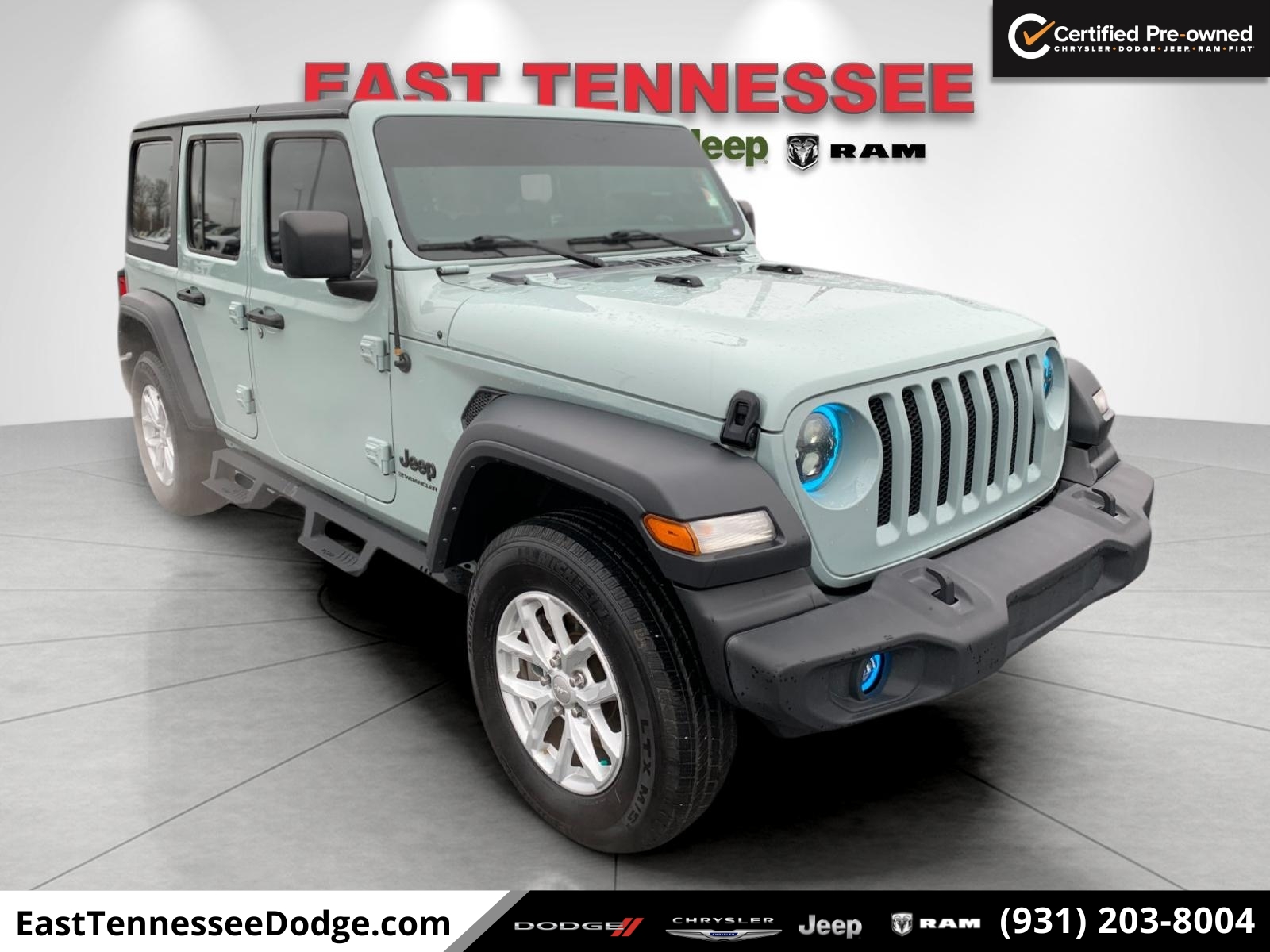 2023 Jeep Wrangler 4-Door Sport S's photo