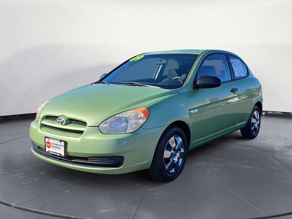 2009 Hyundai Accent GS photo 3