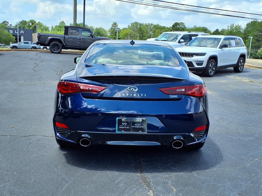2022 Infiniti Q60 Luxe photo 20