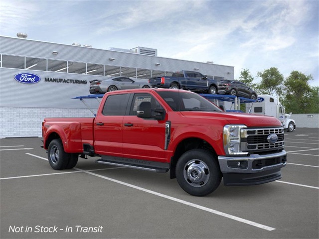 2026 Ford F-350 photo 7