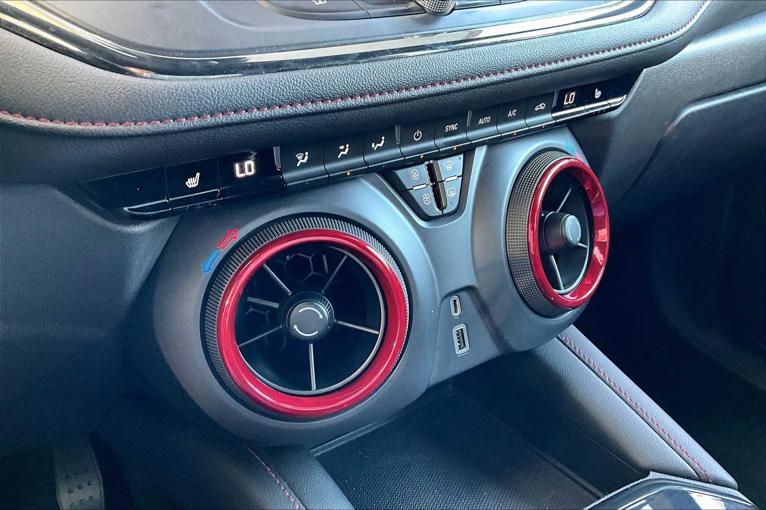 2022 Chevrolet Blazer RS photo 31