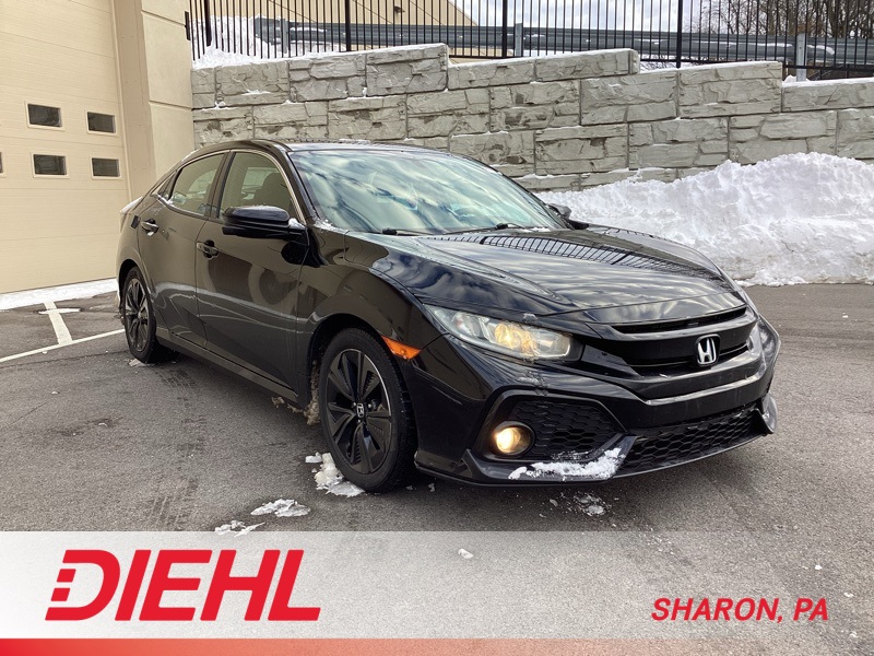 2017 Honda Civic Hatchback EX's photo