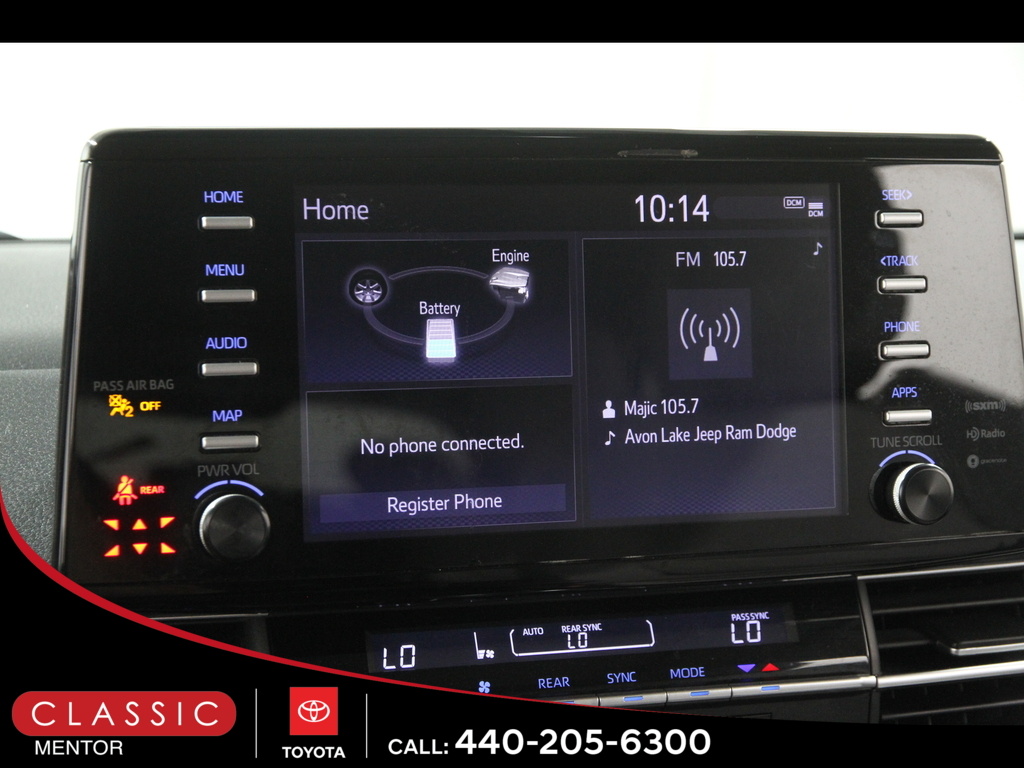 2021 Toyota Sienna LE photo 9