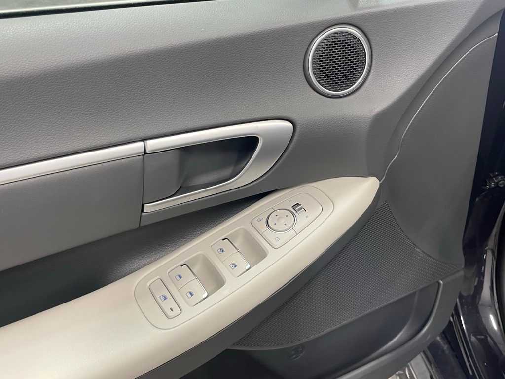 2024 Hyundai Sonata SEL Convenience photo 31