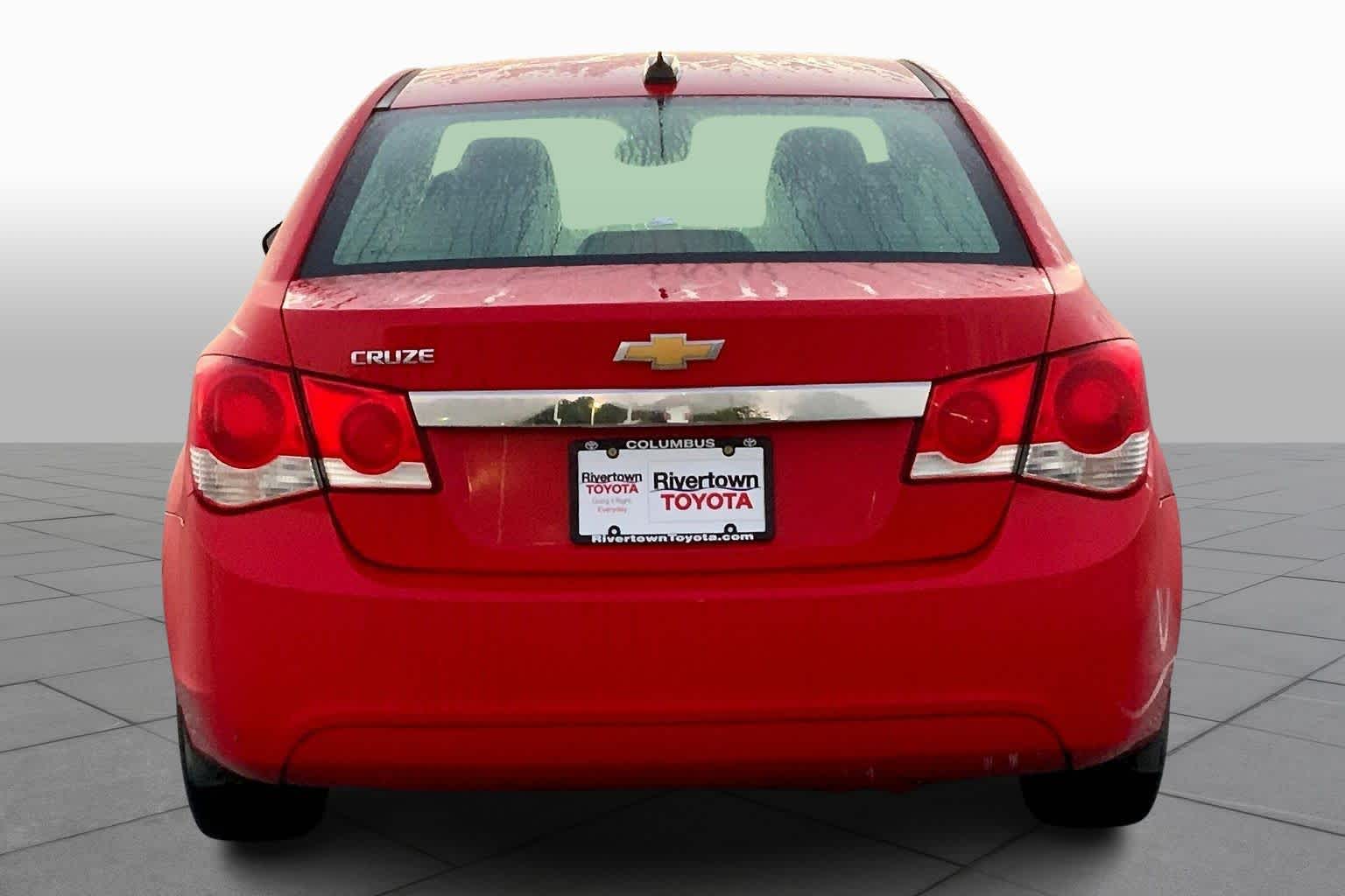 2016 Chevrolet Cruze LS photo 4