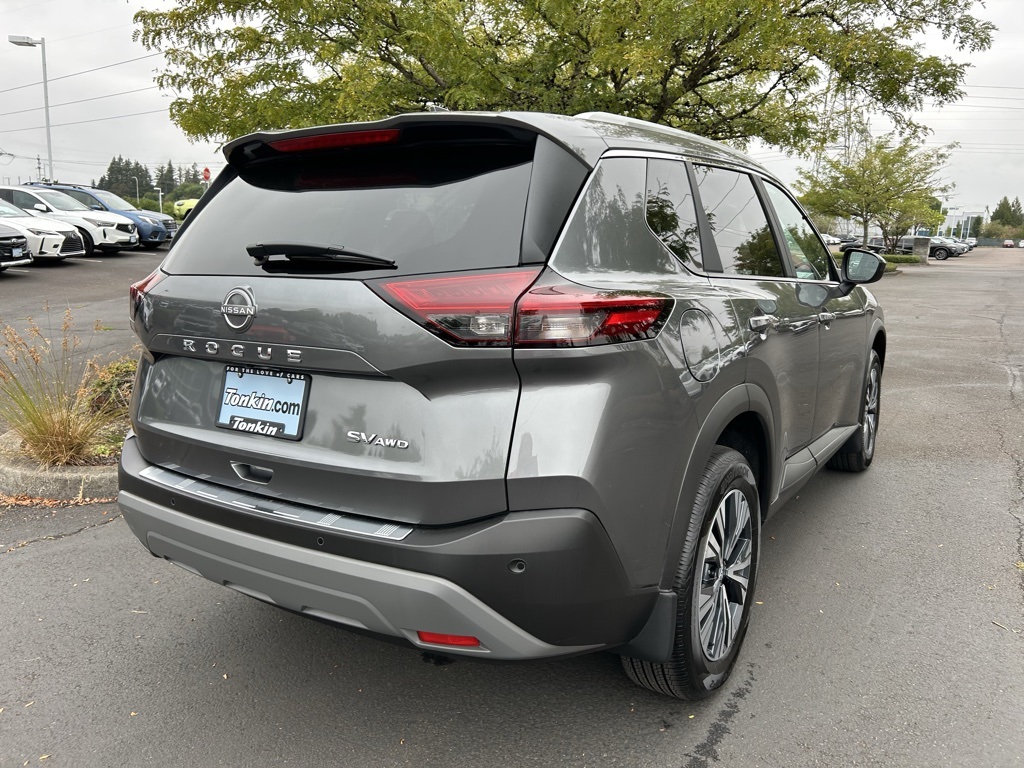 2023 Nissan Rogue SV photo 5