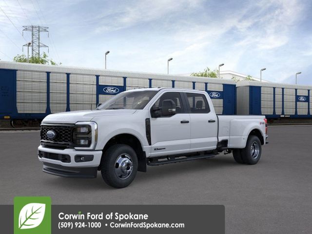 2026 Ford F-350 Super Duty XL's photo