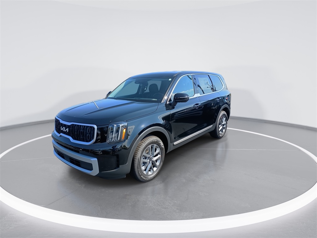 2025 Kia Telluride LX photo 2