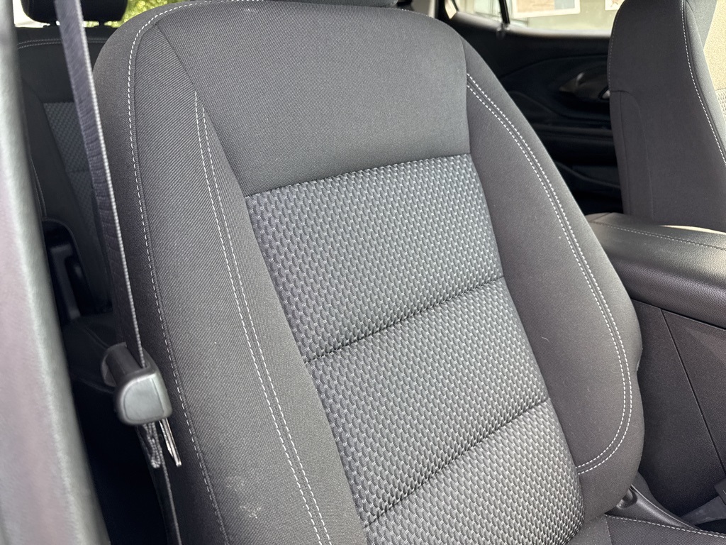2023 Gmc Terrain SLE photo 21