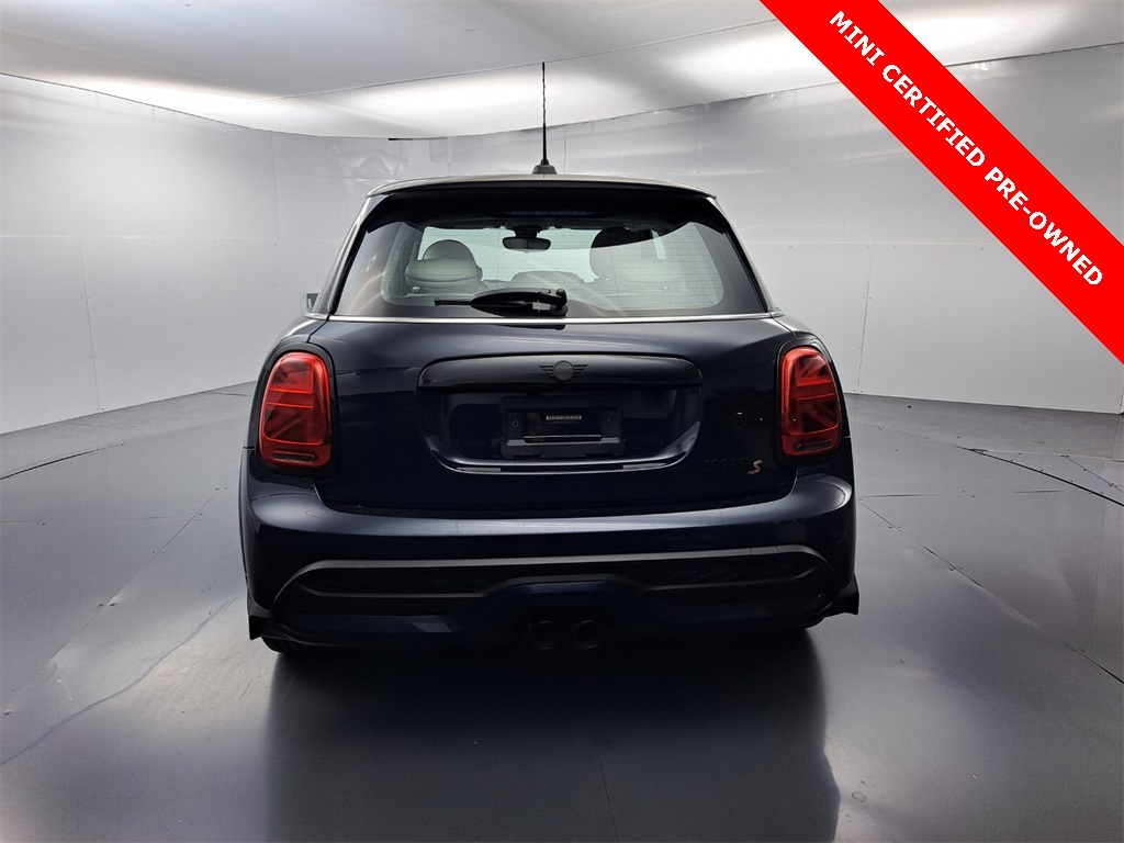 2022 Mini Cooper 4 Door Hardtop Iconic photo 4
