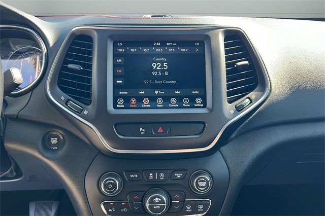 2020 Jeep Cherokee Trailhawk photo 12
