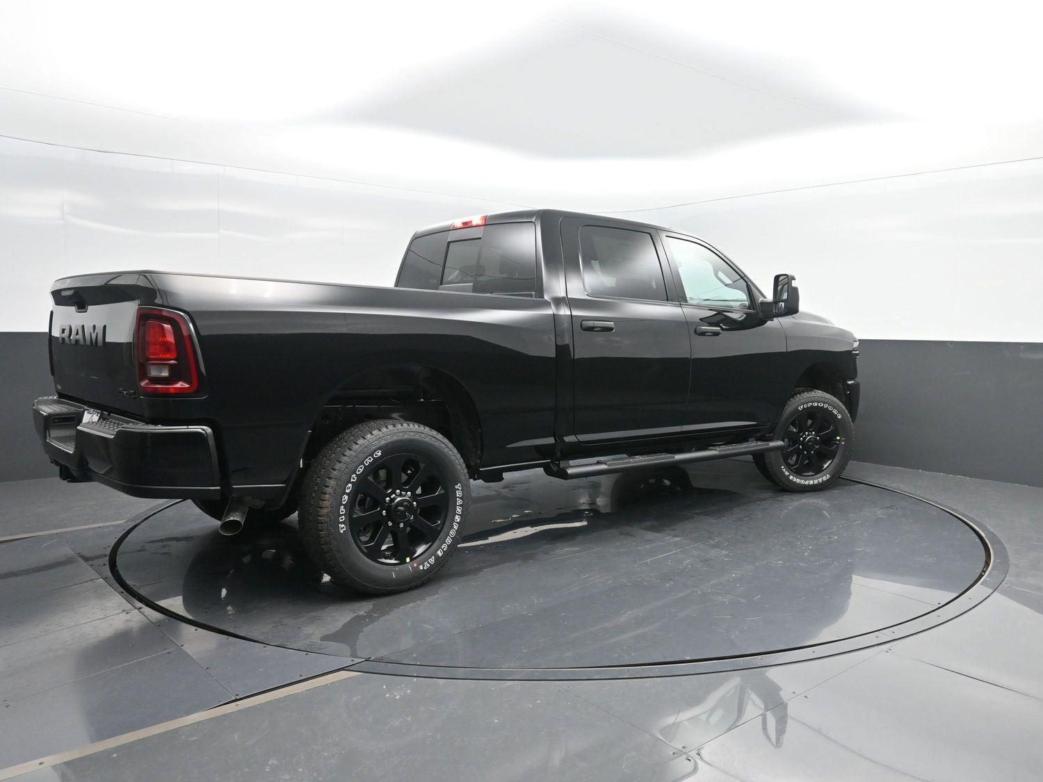 2026 Ram 2500 Tradesman photo 2