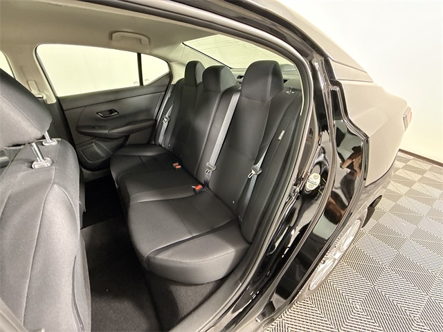 2025 Nissan Sentra S photo 7