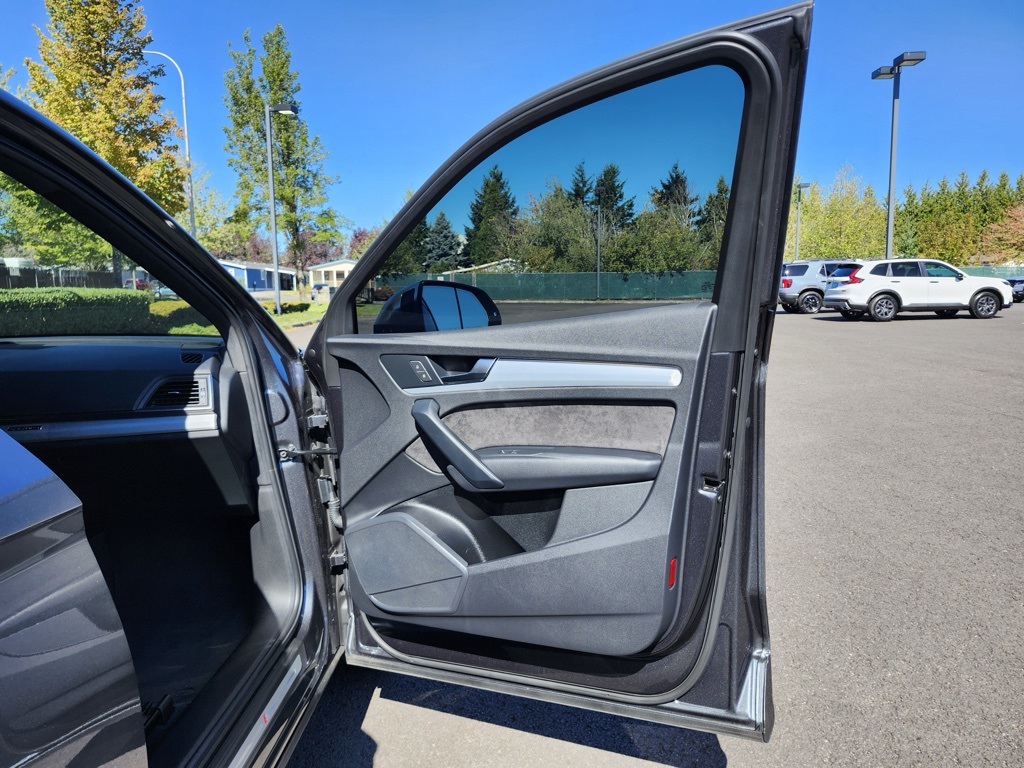 2020 Audi SQ5 Premium photo 27